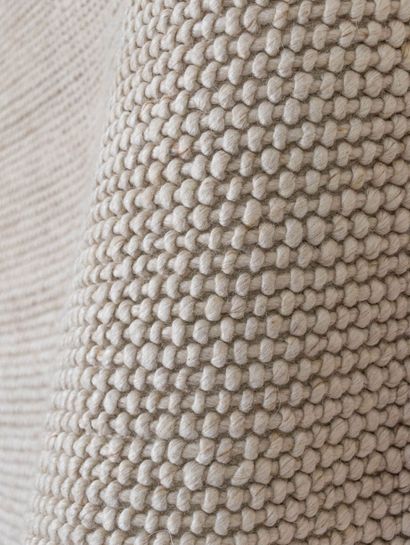 Mihran-Tejida-Beige-BigBoucle-1