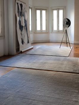 Mihran-PeloCorto-TierraGrey-Alfombra-01