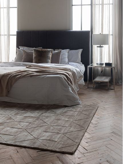 Mihran-PeloCorto-BellaLightGrey-Alfombra-01