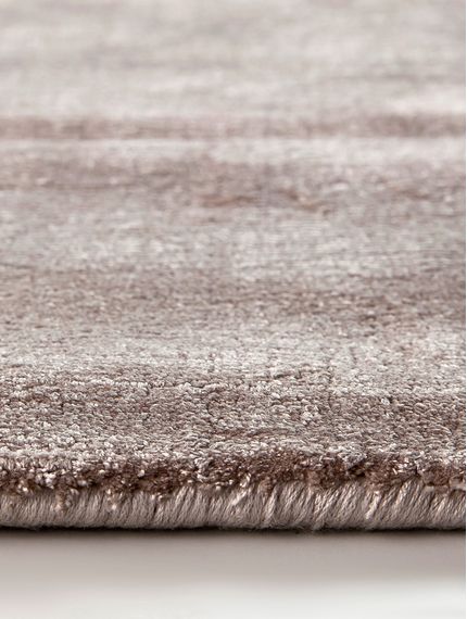 Mihran-PeloCorto-SilkyDestresedPearlGrey-Alfombra-2