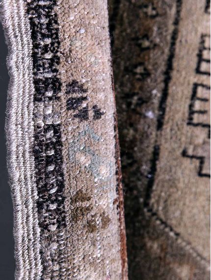 Alfombra-camino-beige-ALFOMBRA-TURCA-OUSHAK-LAVADA-261X355-Mihran-1