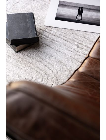 MIHRAN-AZAR---14052024-PILAR---c_verticales-08