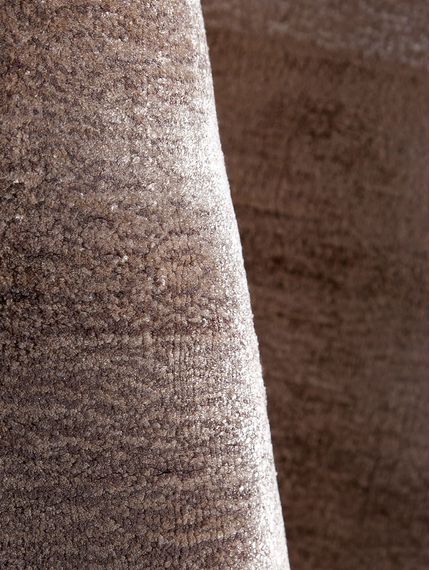 Mihran-Alfombra-SILKY-RAINBOW-HABANO-PeloCorto-1