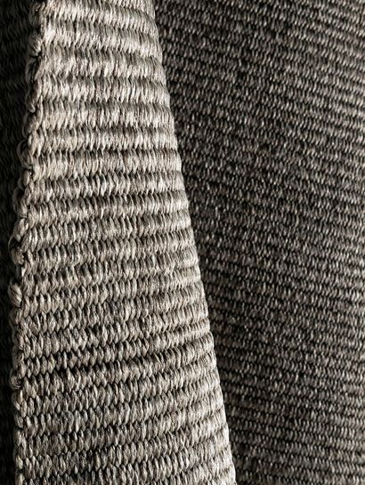 Alfombra-de-exterior-gris-OUTDOOR-PLANE-GREY-Mihran-1