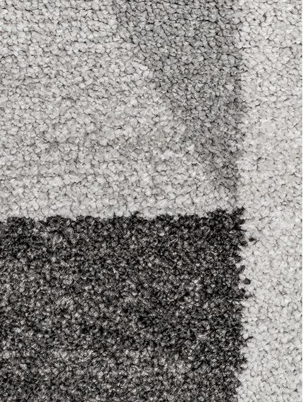 MOON-FORM-NEGRA-160X230-AZAR-2