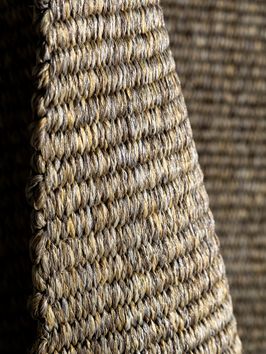 Alfombra-de-exterior-marron-OUTDOOR-PLANE-TOAST-Mihran-4